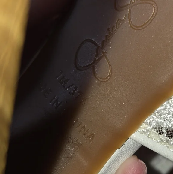 Jessica Simpson White Lace Platforms - Picture 6 of 14